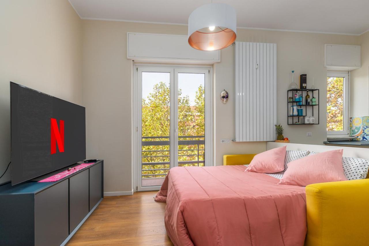 Maiolica Apartment - Free Parking And Great Connection To Linate And Duomo Мілан Екстер'єр фото