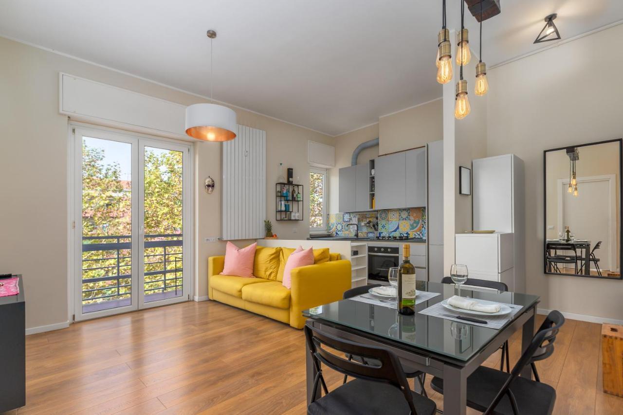 Maiolica Apartment - Free Parking And Great Connection To Linate And Duomo Мілан Екстер'єр фото